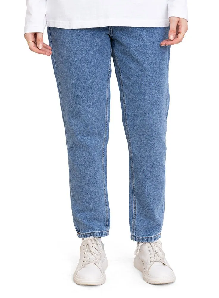 Design 12 Mom-Fit Jeans