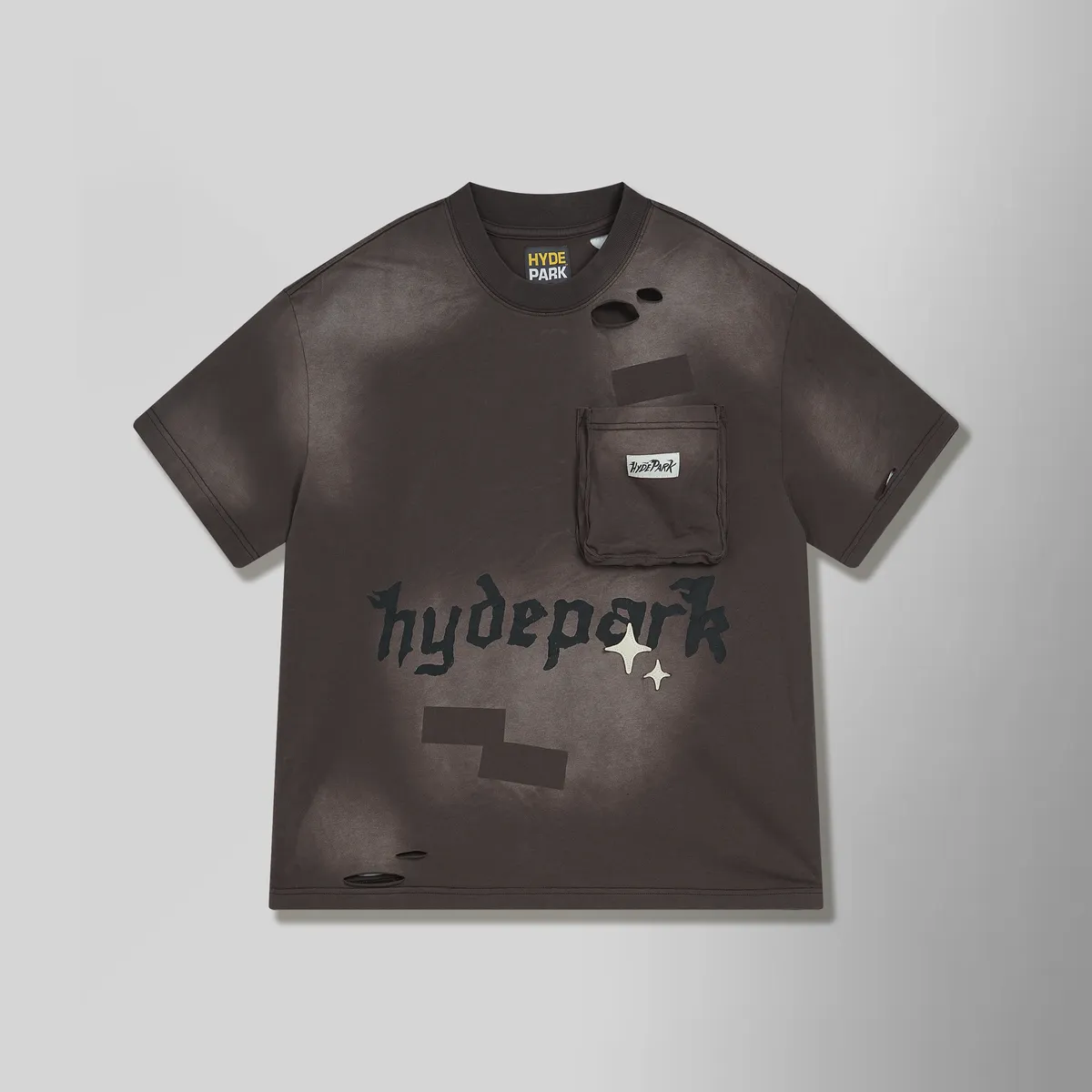 HYDE PARK Distressed Pocket Tee - Brown