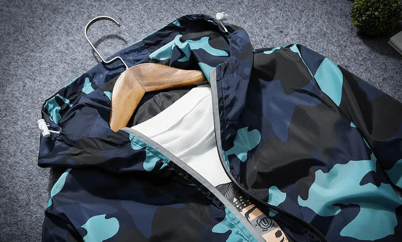 Men Jacket Fashion 2024 Spring Men Brand Camouflage Jackets Casual Mens Coat Men's Hooded Luminous Zipper Coats